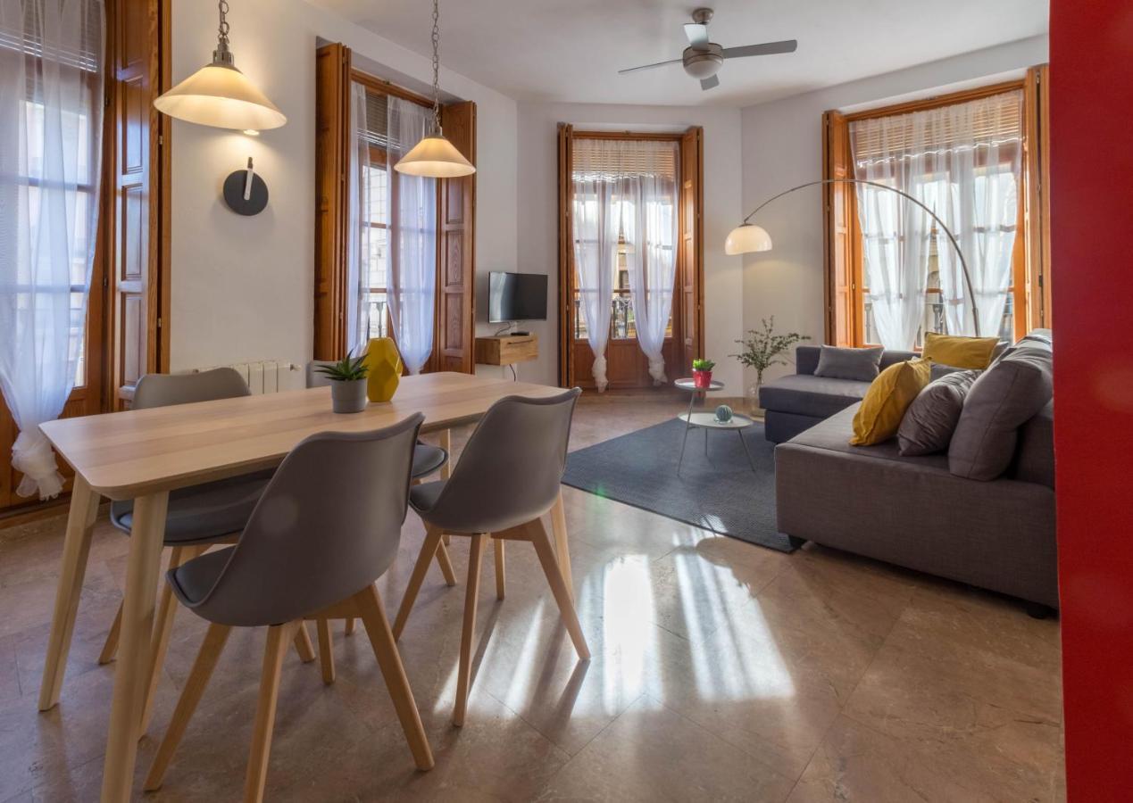 Lovely Apartment! Valencia Buitenkant foto
