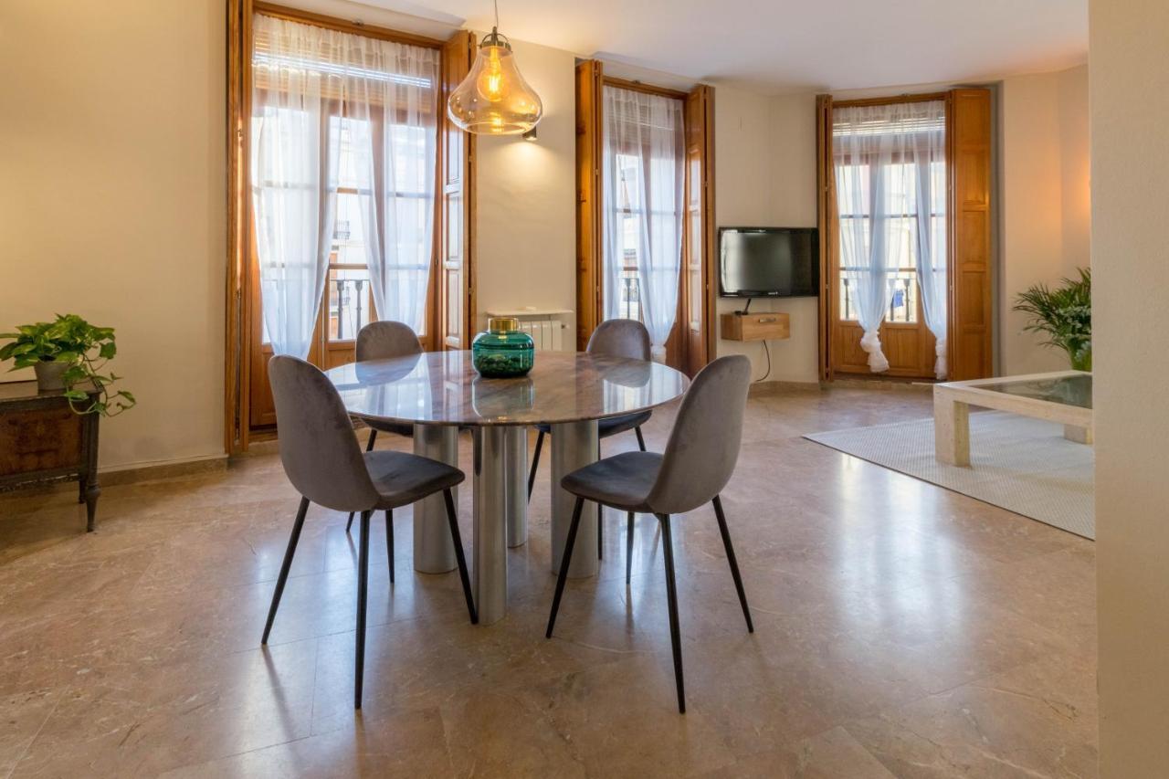 Lovely Apartment! Valencia Buitenkant foto