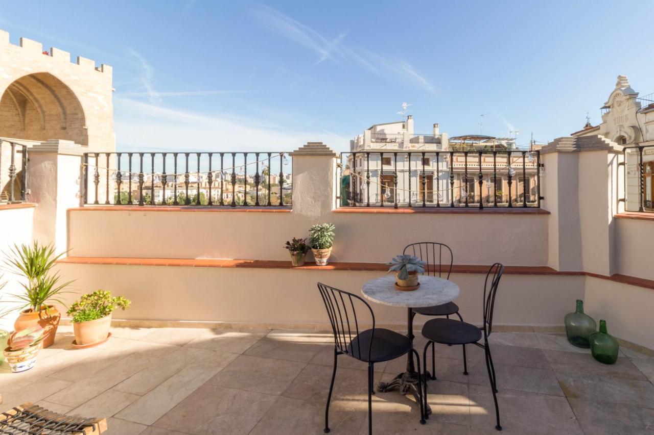 Lovely Apartment! Valencia Buitenkant foto